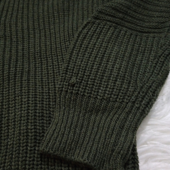 Love by designe womans olive green sweater sz L - Picture 9 of 16